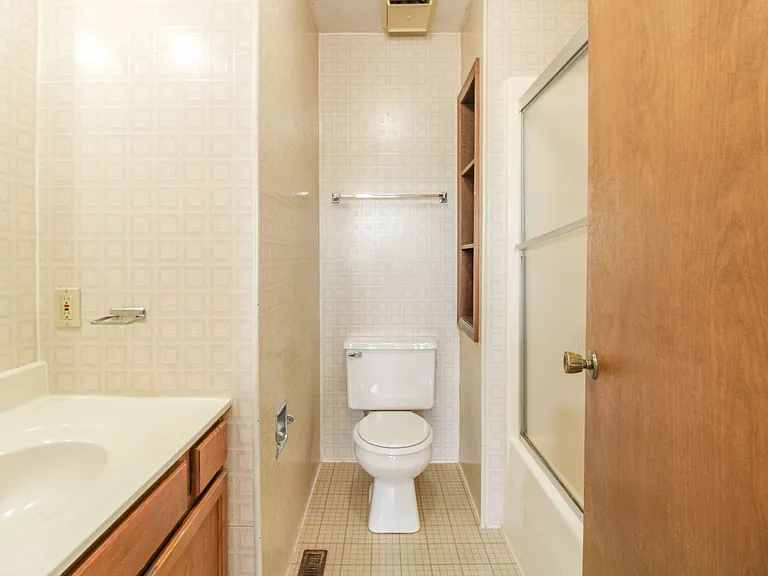 1812 Sunrise Dr — Photo 4