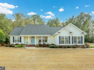 4023 Redstone Cir, Blackshear, GA 31516