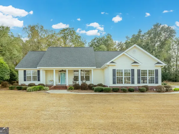 4023 Redstone Cir, Blackshear, GA 31516