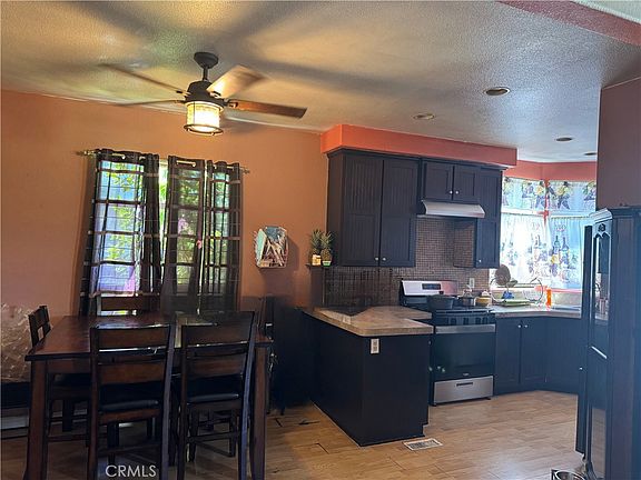 3rd image of 12301 San Fernando Rd Space 202