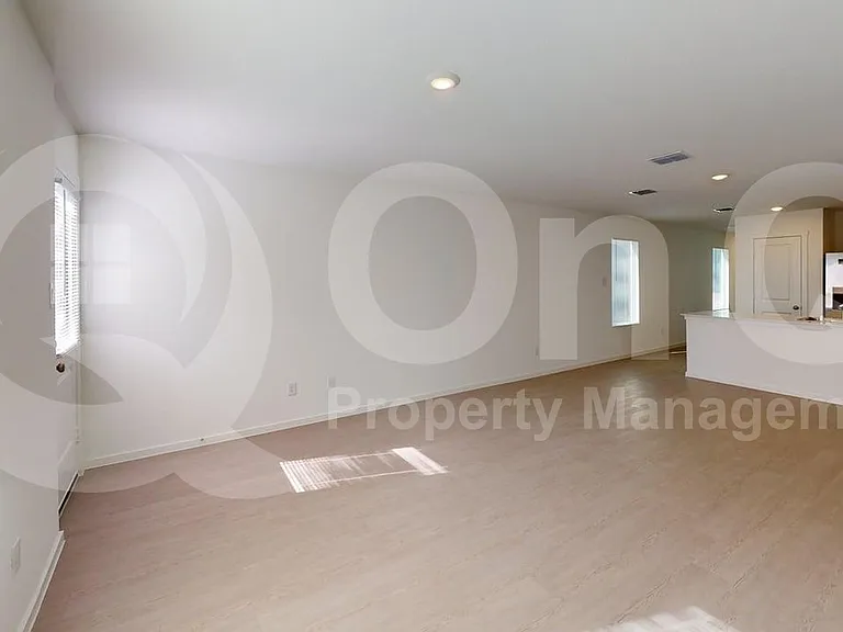803 Wagtail Dr — Photo 5