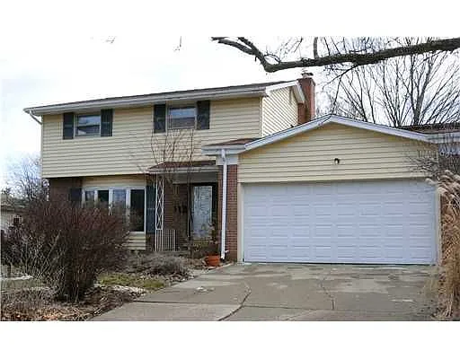 1526 Kuehnle Ave photo 1