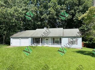 351 Knollwood Ln, Woodstock, GA 30188