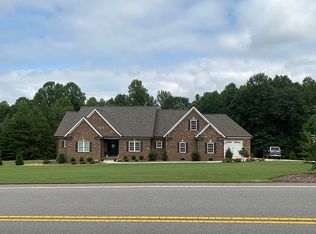 550 Old Bethlehem School Rd, Pickens, SC 29671