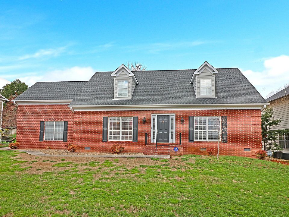 1st image of 1227 Harrington Dr