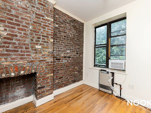 3rd image of 346 Gates Ave #B3