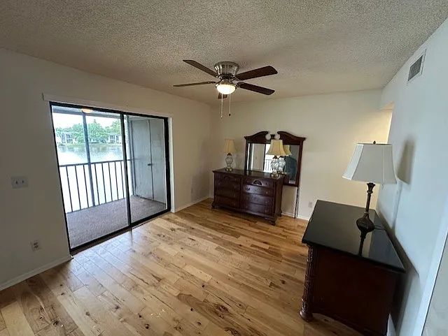 222 Woodlake Wynde #222 — Photo 11