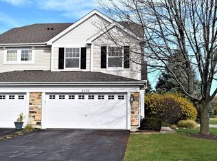4300 Blue Iris Ct, Island Lake, IL 60042