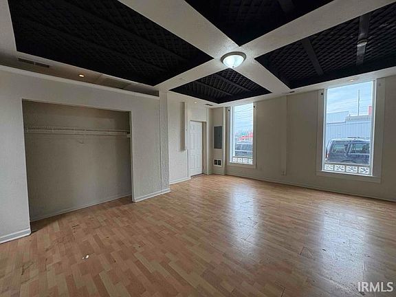 2nd image of 621 N Fulton Ave