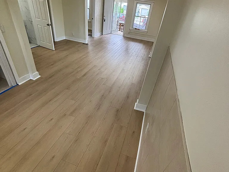 107 W Hayes Ave — Photo 8