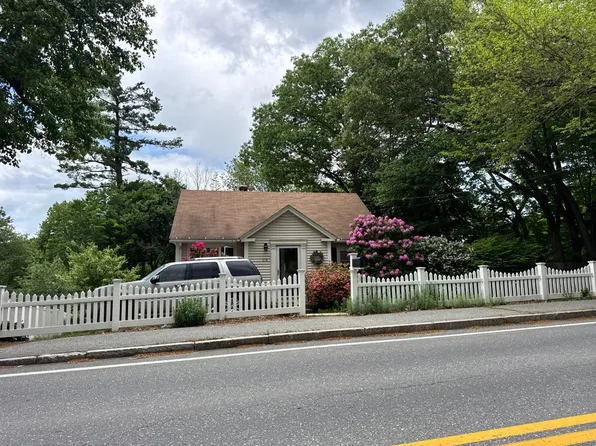 175 Tyngsboro Rd, Dracut, MA 01826