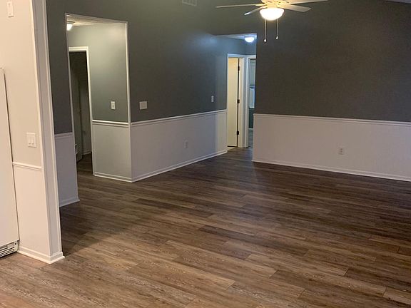 2nd image of 2515 Glenmore Ct