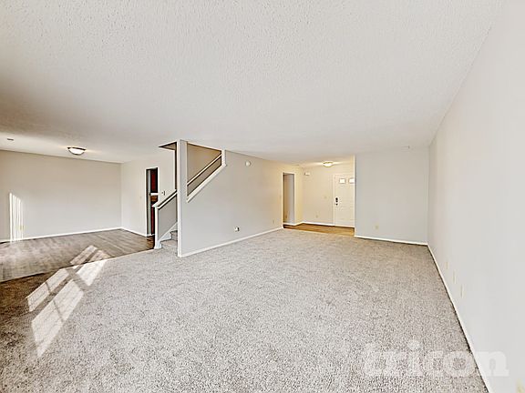 4th image of 5970 Draycott Dr