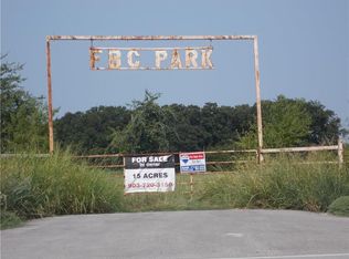1000 S Houston St, Kaufman, TX 75142