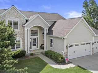 648 Riverwood Ln, West Bend, WI 53095