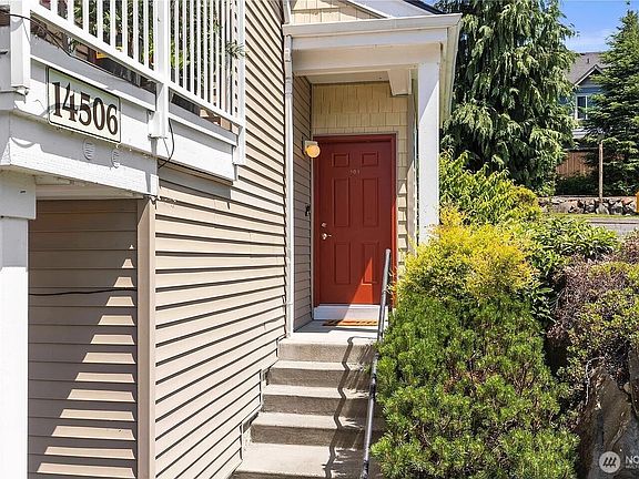 3rd image of 14506 1st Lane NE #101