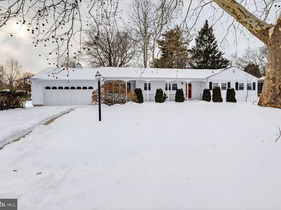 6 Royal Oak Rd, Lawrence Township, NJ, 08648
