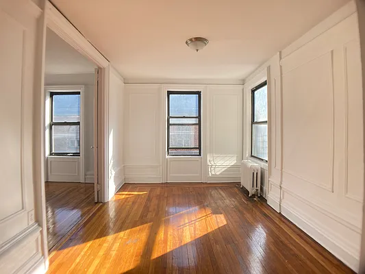 Rented by Bohemia Realty Group | media 8