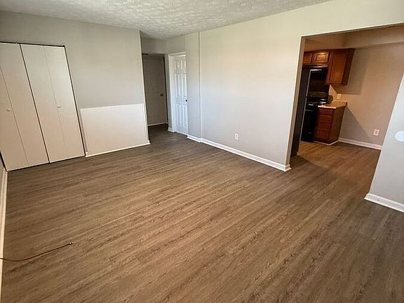 5th image of 2066 Fairmont Ct #1