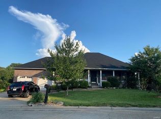 1619 Rosebud Dr, Jackson, MO 63755