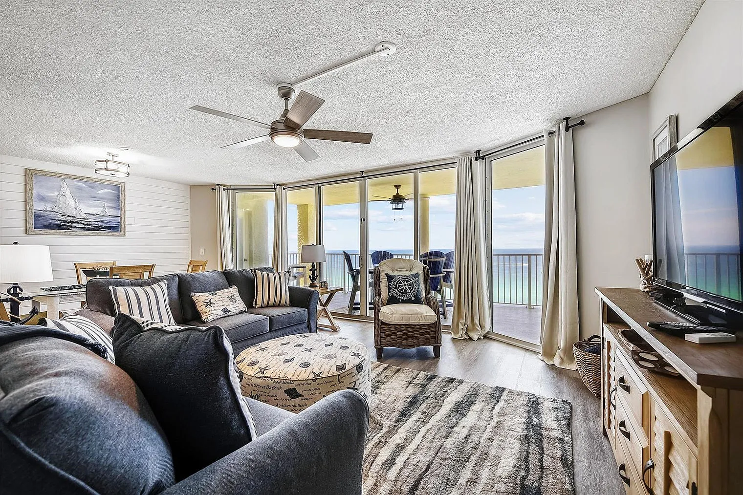 2 bed, 2.0 bath, 1323 sqft, $3,771 — Photo 1