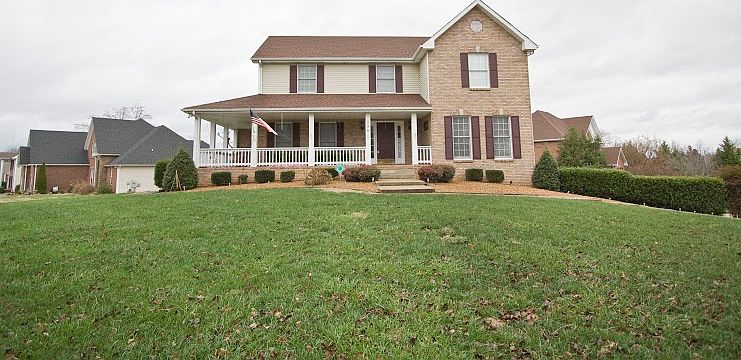 1st image of 294 Ellsworth Ct