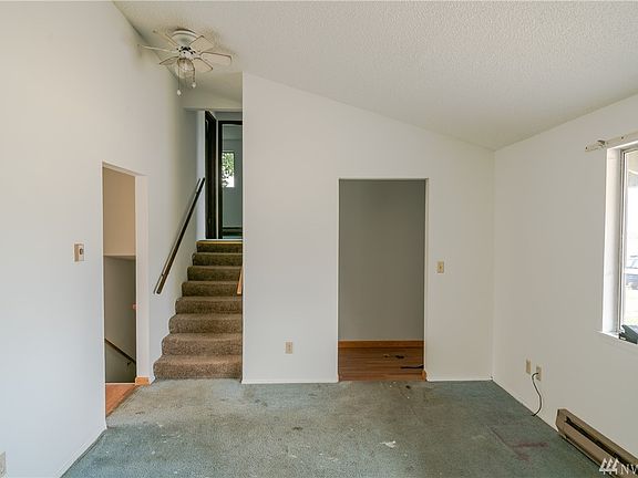 4th image of 314 Goldcrest St