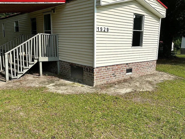 1929 Arthur Lawrence Dr — Photo 5