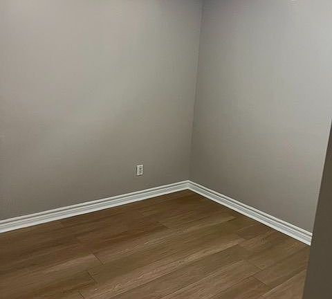 4th image of 62 Woodside Ct