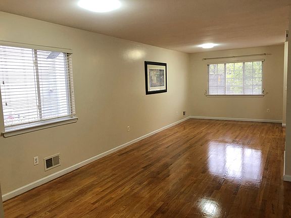 4th image of 2184 S Railroad Ave