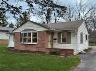 N50W6732 Western Rd, Cedarburg, WI 53012