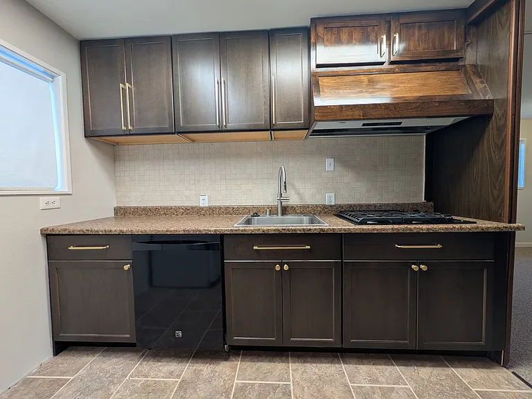 2711 Danube Dr #2 — Photo 2
