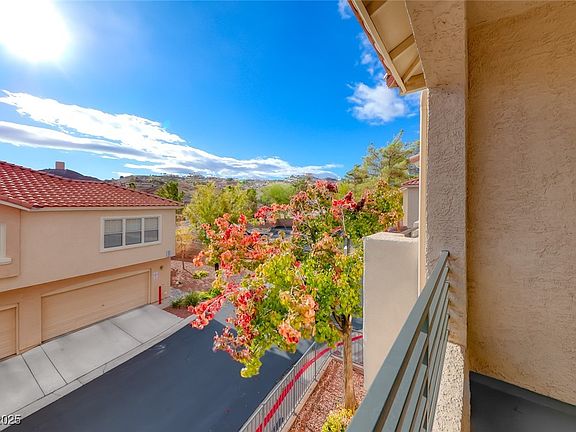 5th image of 108 Topsail Dr #108