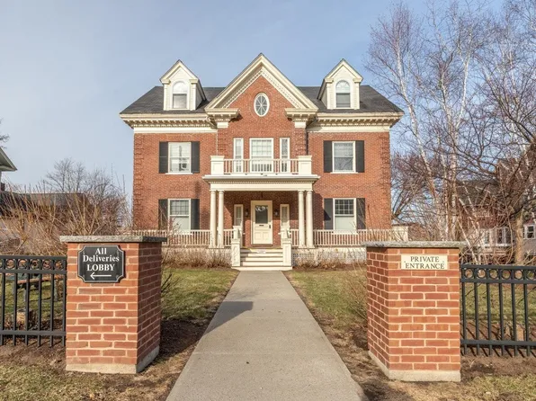 81 South Williams Street #106, Burlington, VT 05401