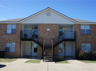 2202 Katy Ln #D, Georgetown, TX 78626
