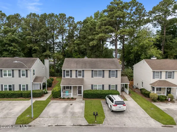 136 Lullwater Drive #B, Wilmington, NC 28403
