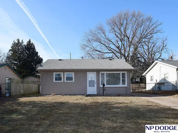 3026 S 38th St, Omaha, NE 68105