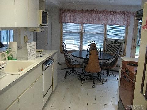 5th image of 44 Longstreet Dr