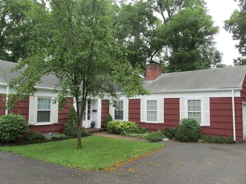 24 Winbeth Ln photo 1