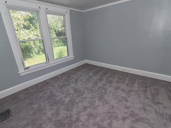 5th image of 4252 Colerain Ave