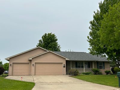 3700 Collegiate Way, New Franken, WI, 54229