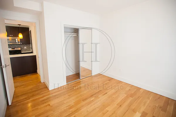 Rented by Hudson Real Estate International LLC | media 5