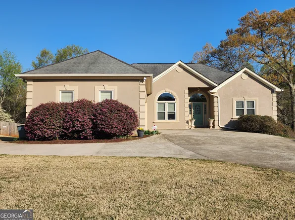 4022 Churchill Downs Dr, Gainesville, GA 30507