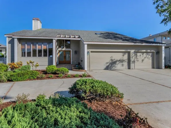 526 Belle Isle Ave, Belleair Beach, FL 33786