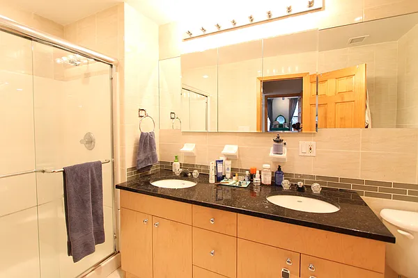 Rented by True Lofts New York LLC | media 17