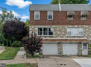 710 Ripley Pl, Philadelphia, PA 19111