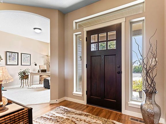 2nd image of 4223 NE 157th Ct