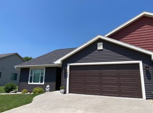 1945 Huckleberry Ave, Omro, WI 54963
