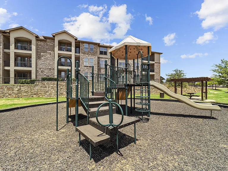 Lebanon Ridge — Photo 10