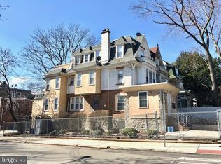 6100 W Oxford St, Philadelphia, PA 19151
